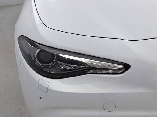 Alfa Romeo Giulia - Afbeelding 23 van 29