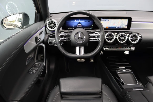 Mercedes-Benz A-Klasse - Afbeelding 27 van 30