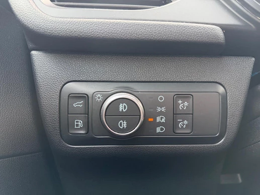 Ford Kuga - Afbeelding 28 van 30