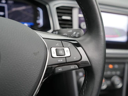 Volkswagen T-Roc - Afbeelding 23 van 30