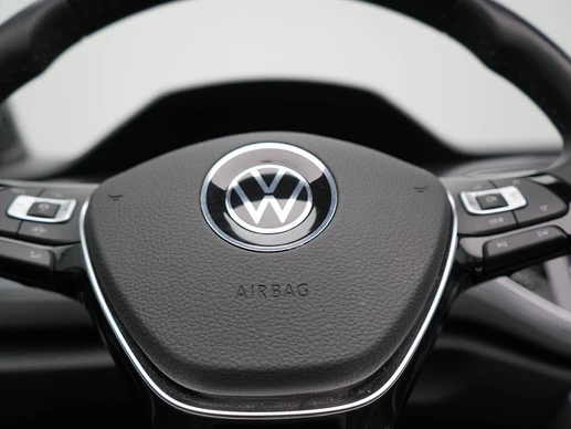 Volkswagen T-Roc - Afbeelding 28 van 30