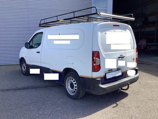Peugeot Partner - Afbeelding 2 van 19