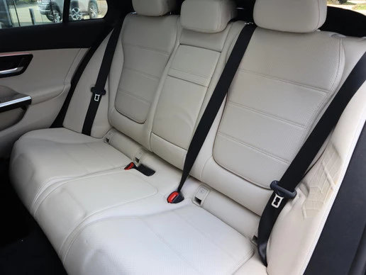 Mercedes-Benz C-Klasse - Afbeelding 10 van 28