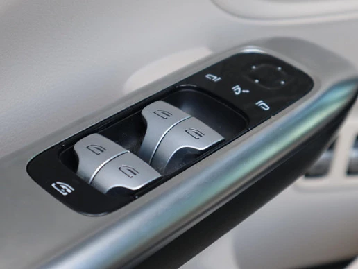 Mercedes-Benz C-Klasse - Afbeelding 15 van 28