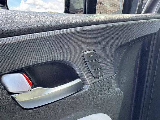 Hyundai Santa Fe - Afbeelding 16 van 30