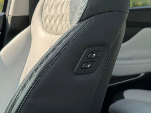 Hyundai Santa Fe - Afbeelding 27 van 30