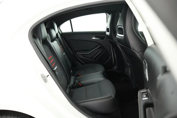 Mercedes-Benz A-Klasse - Afbeelding 12 van 30