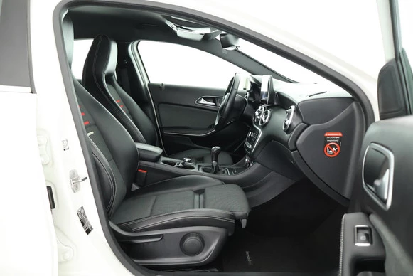 Mercedes-Benz A-Klasse - Afbeelding 13 van 30