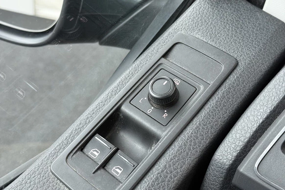 Volkswagen Transporter - Afbeelding 16 van 29