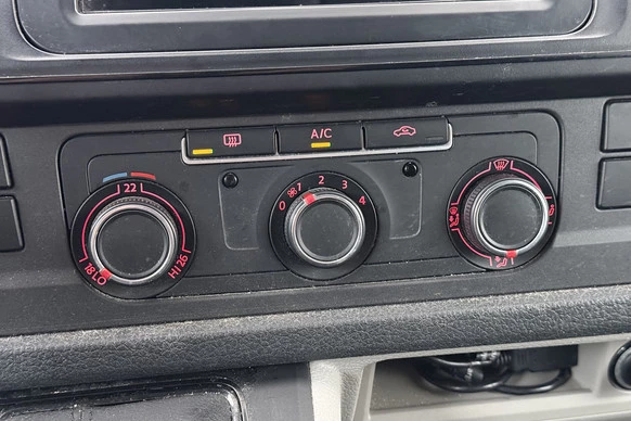 Volkswagen Transporter - Afbeelding 27 van 29