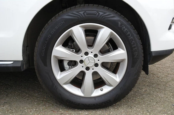 Mercedes-Benz M-Klasse - Afbeelding 30 van 30