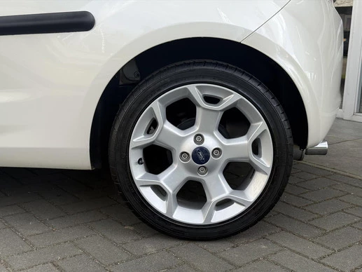 Ford Ka - Afbeelding 2 van 28