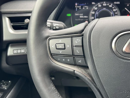 Lexus UX - Afbeelding 15 van 30