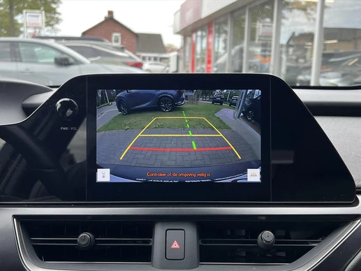 Lexus UX - Afbeelding 22 van 30