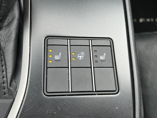 Lexus UX - Afbeelding 27 van 30