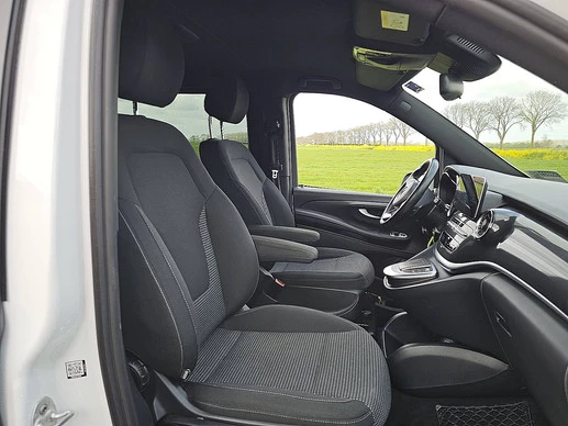 Mercedes-Benz EQV - Afbeelding 7 van 24