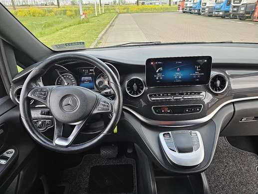 Mercedes-Benz EQV - Afbeelding 8 van 24