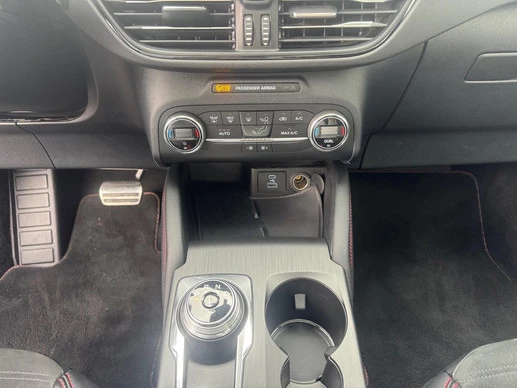 Ford Kuga - Afbeelding 20 van 30