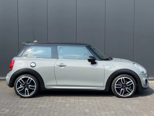 MINI Cooper S - Afbeelding 2 van 18