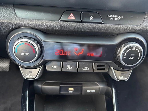 Kia Stonic - Afbeelding 25 van 30