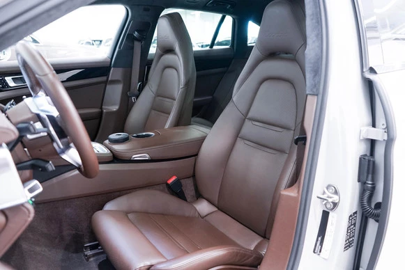 Porsche Panamera - Afbeelding 4 van 26