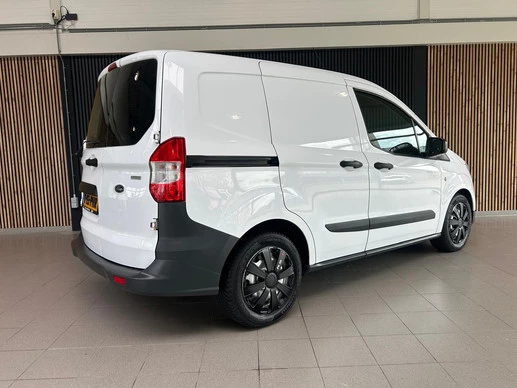 Ford Transit Courier - Afbeelding 9 van 25