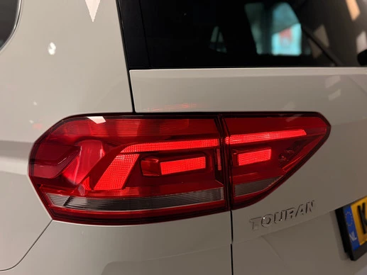 Volkswagen Touran - Afbeelding 10 van 30