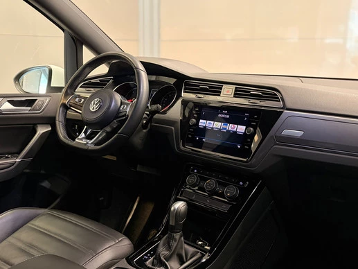 Volkswagen Touran - Afbeelding 21 van 30