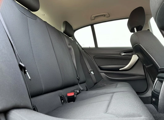 BMW 1 Serie - Afbeelding 14 van 15