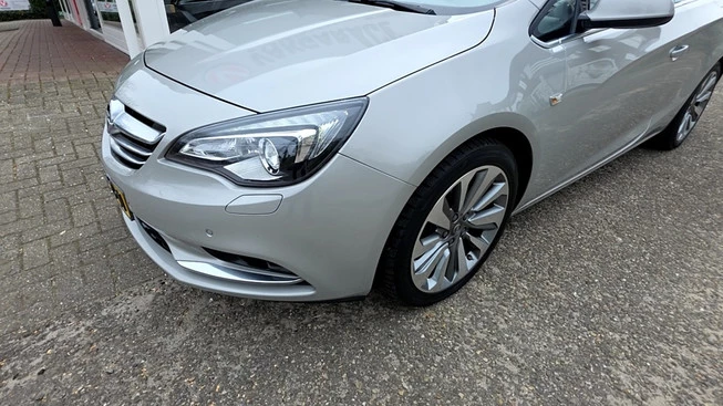 Opel Cascada - Afbeelding 12 van 24