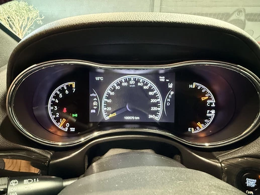 Jeep Grand Cherokee - Afbeelding 20 van 30