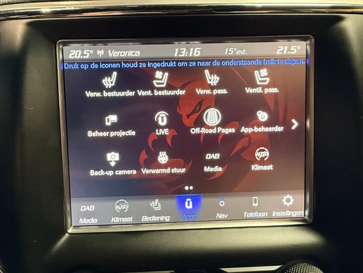 Jeep Grand Cherokee - Afbeelding 25 van 30