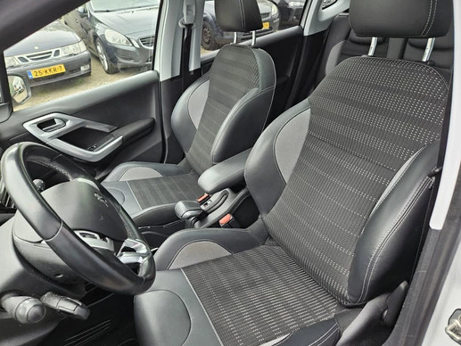 Peugeot 2008 - Afbeelding 11 van 30