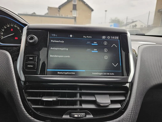 Peugeot 2008 - Afbeelding 24 van 30