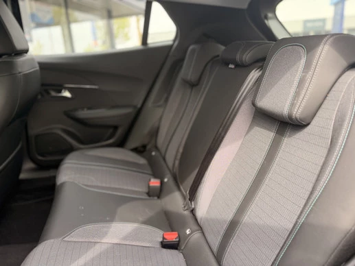 Peugeot e-2008 - Afbeelding 12 van 19