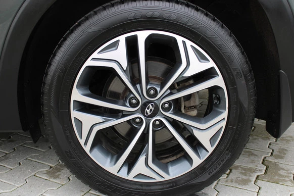Hyundai Santa Fe - Afbeelding 10 van 30