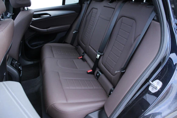 BMW iX3 - Afbeelding 10 van 30