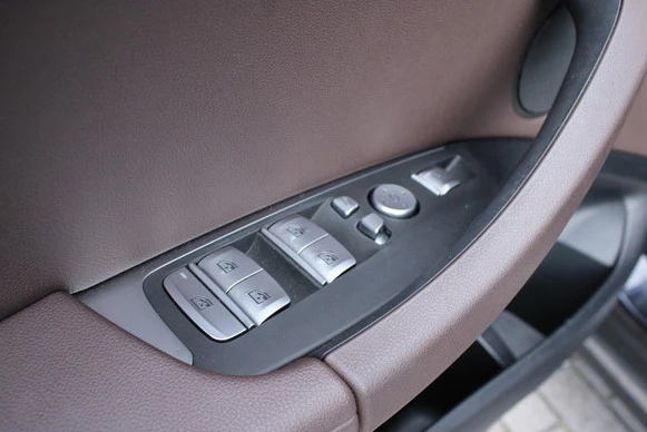 BMW iX3 - Afbeelding 11 van 30