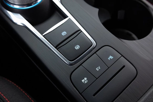 Ford Kuga - Afbeelding 15 van 30