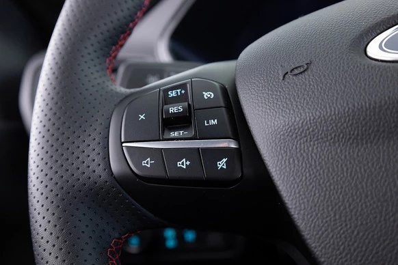 Ford Kuga - Afbeelding 17 van 30