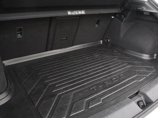 Volkswagen T-Roc - Afbeelding 25 van 29