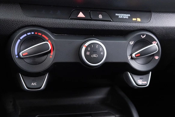 Kia Stonic - Afbeelding 13 van 30