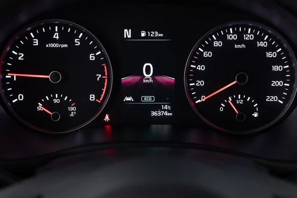 Kia Stonic - Afbeelding 18 van 30