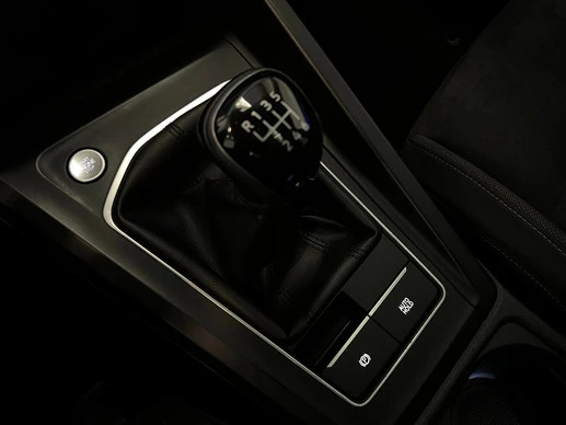 Volkswagen Golf - Afbeelding 19 van 24