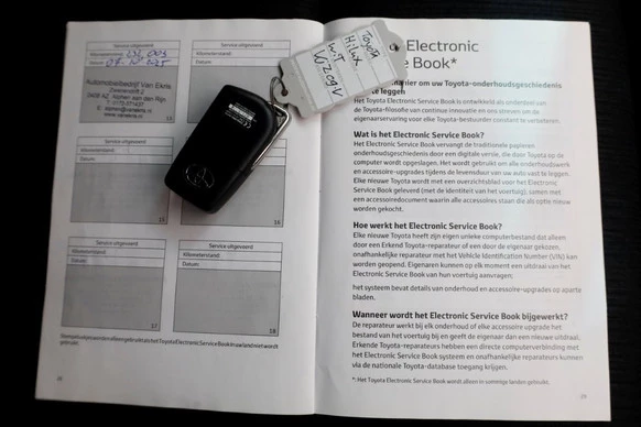 Toyota Hilux - Afbeelding 8 van 18