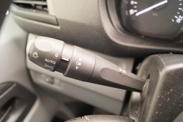 Peugeot Expert - Afbeelding 19 van 28