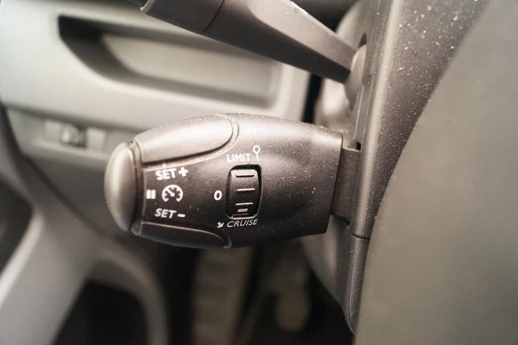 Peugeot Expert - Afbeelding 21 van 28