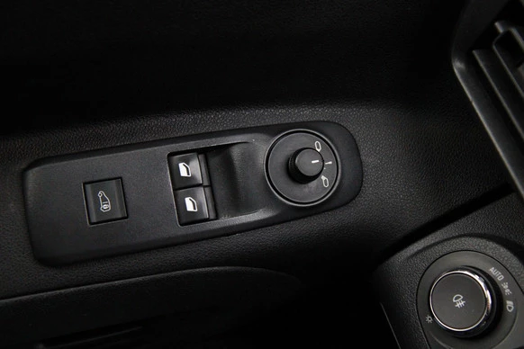 Opel Combo - Afbeelding 14 van 27