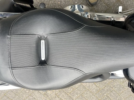 Harley-Davidson Softail - Afbeelding 11 van 23