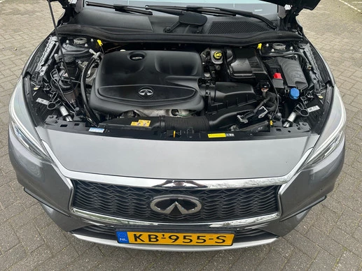 Infiniti Q30 - Afbeelding 17 van 18